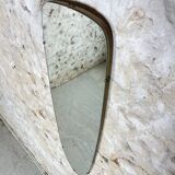 Ridged mirror mirror 60