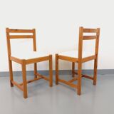 Pair of vintage chairs in pine and white terry fabric from the 70s