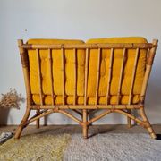 Banquette en rotin années 60 - velours jaune