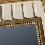 Miroir français de style Louis Philippe avec cadre doré et crème