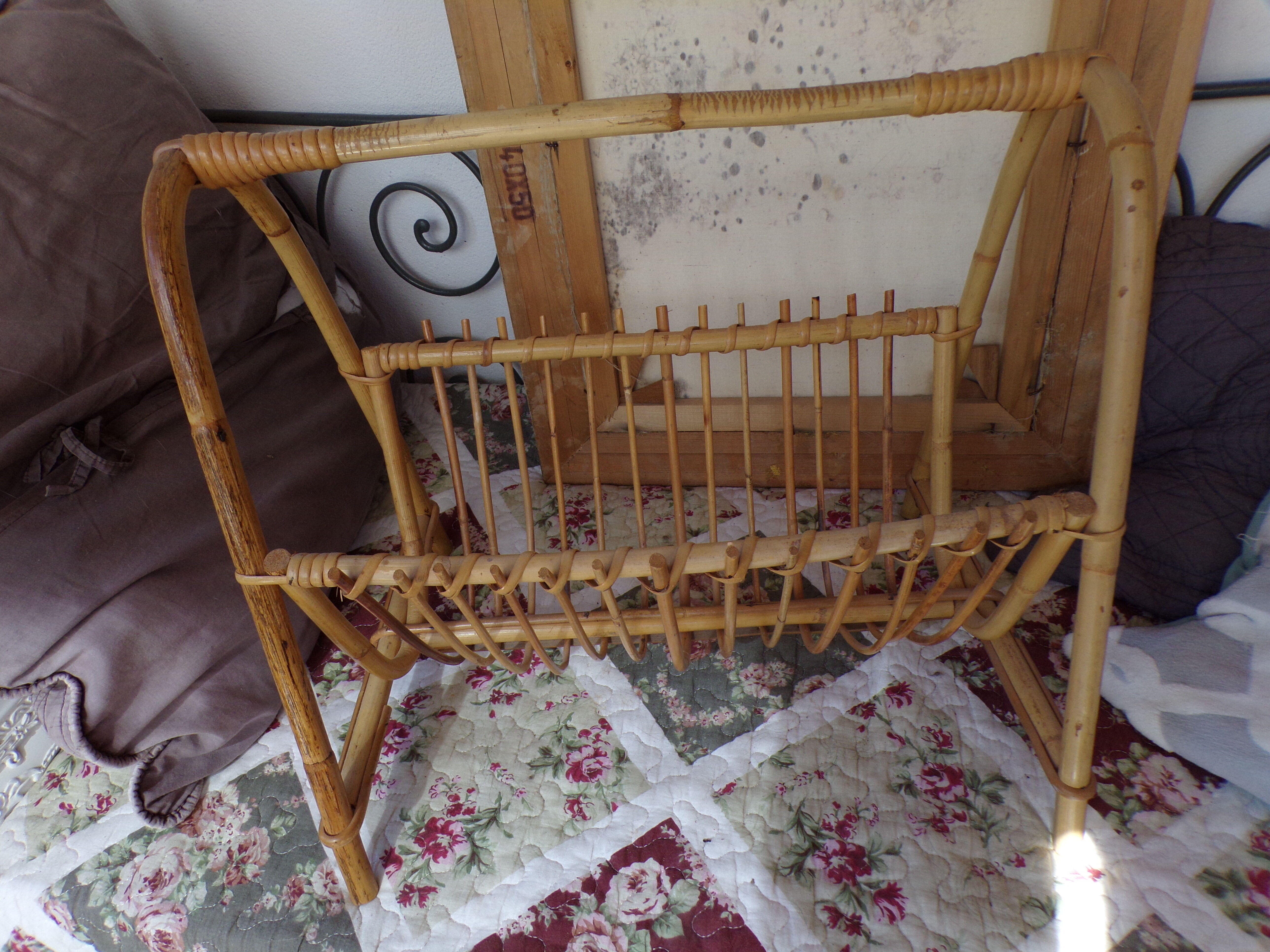 Rattan magazine holder