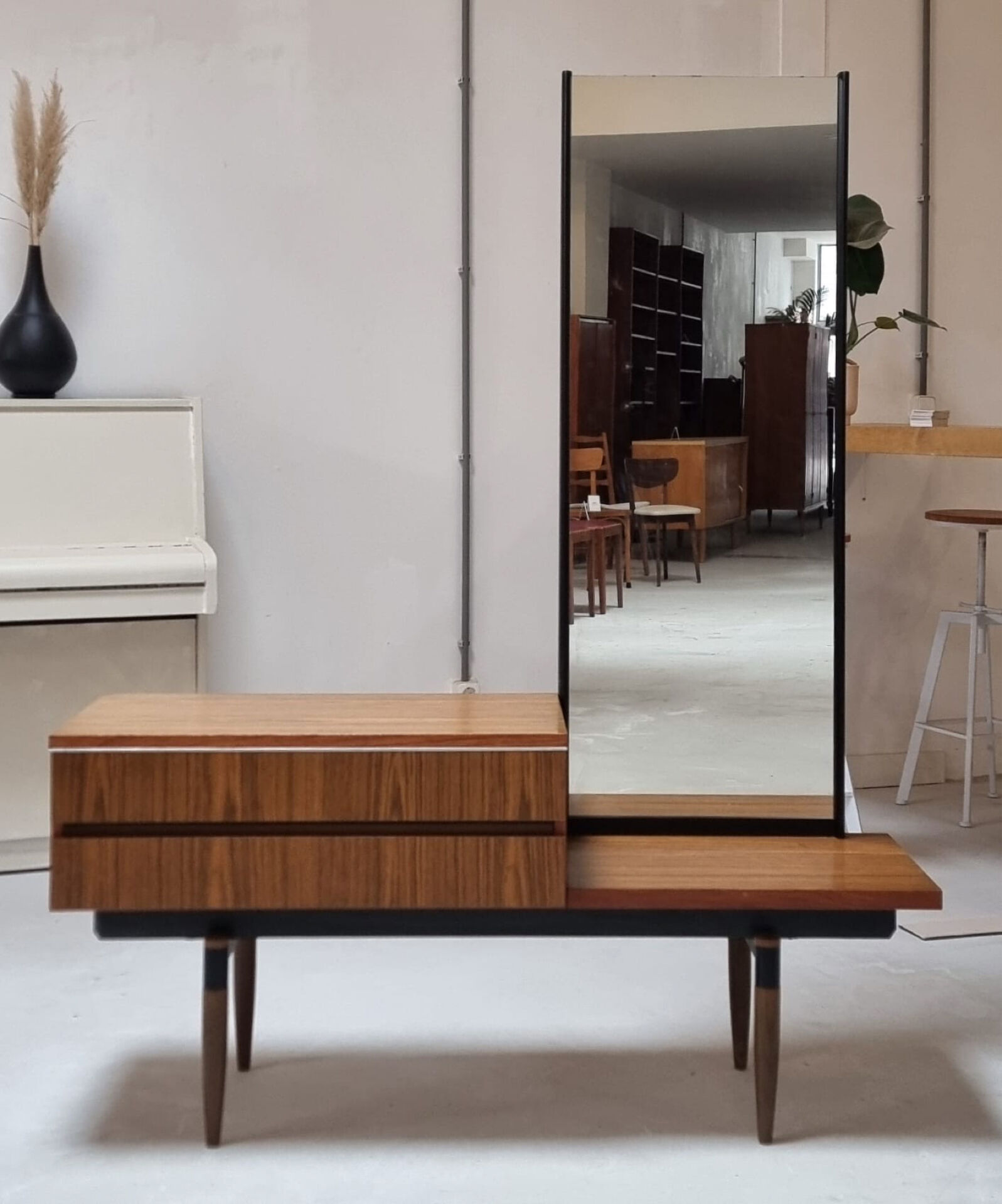 1970s mirror buffet