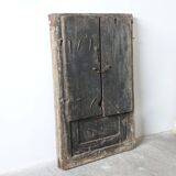 Fenêtre en bois peinte