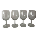 Set of stemmed glasses