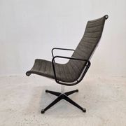 Chaise modèle EA 116 par Eames pour Herman Miller, 1960