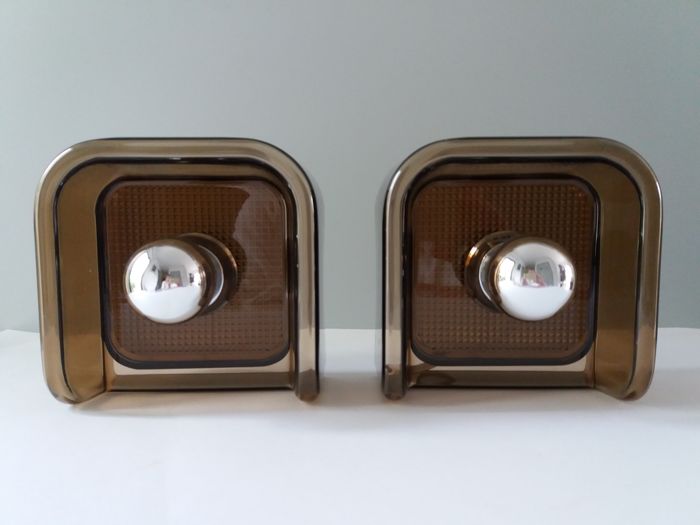 2 wall light Guzzini 70 years