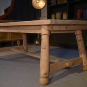 Table de ferme en pin brut brutaliste Georges Robert 1960's