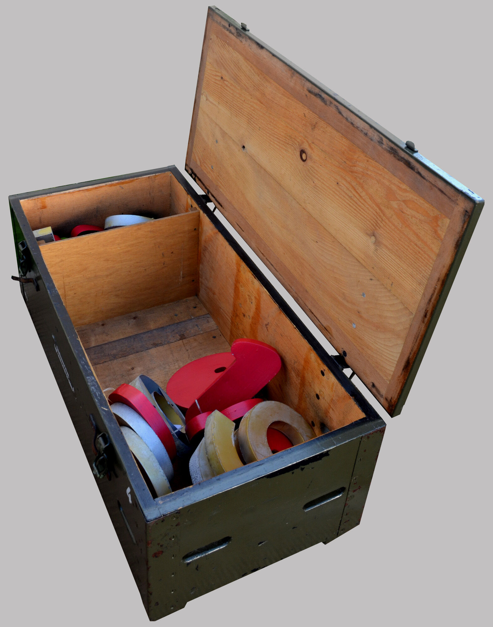 Military trunk