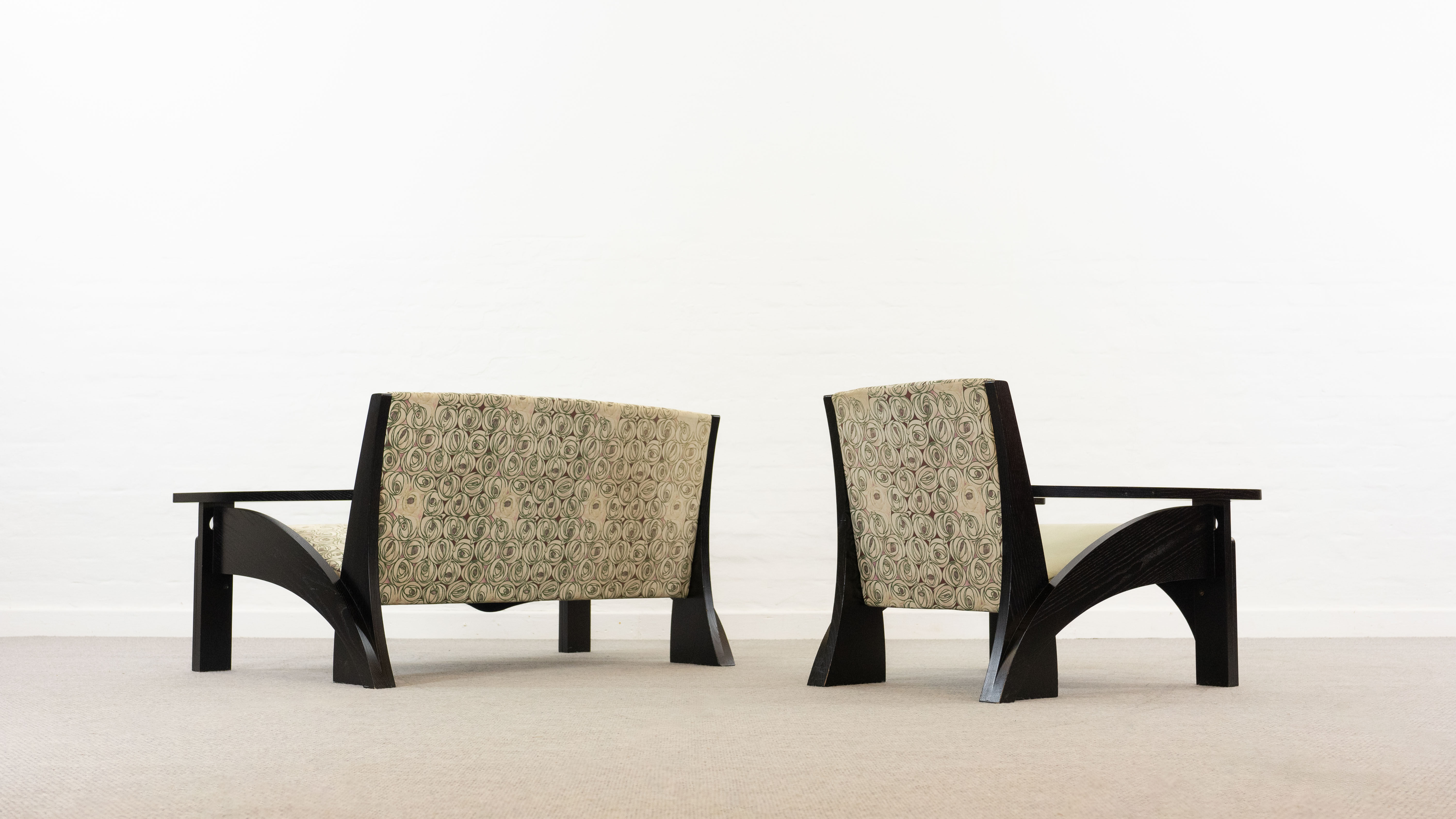 Cassina Hill House Set, Sofa and easy chair by Charles Rennie Mackintosh