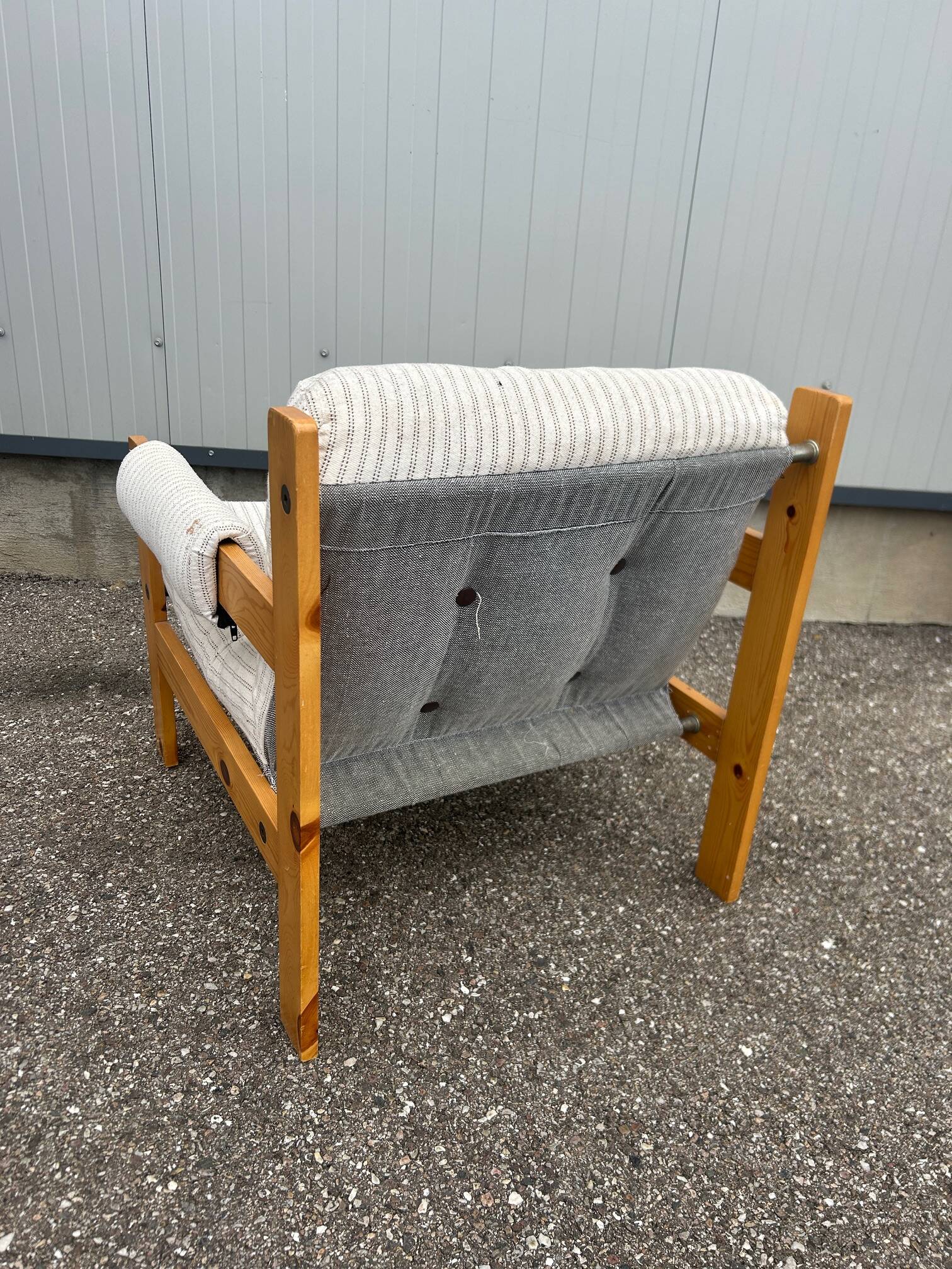 Fauteuil brutaliste design Gillis Lundgren 1976