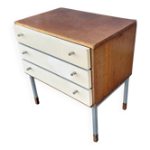 Petit meuble à tiroirs vintage / table de chevet avec tiroirs blancs