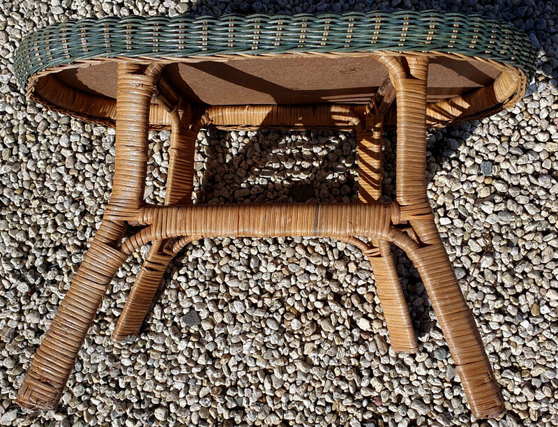 Coffee table vintage in two-tone rattan