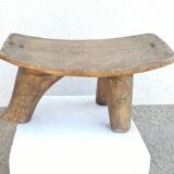 Tabouret ancien en bois. Art africain Lobi d'Afrique de l'ouest