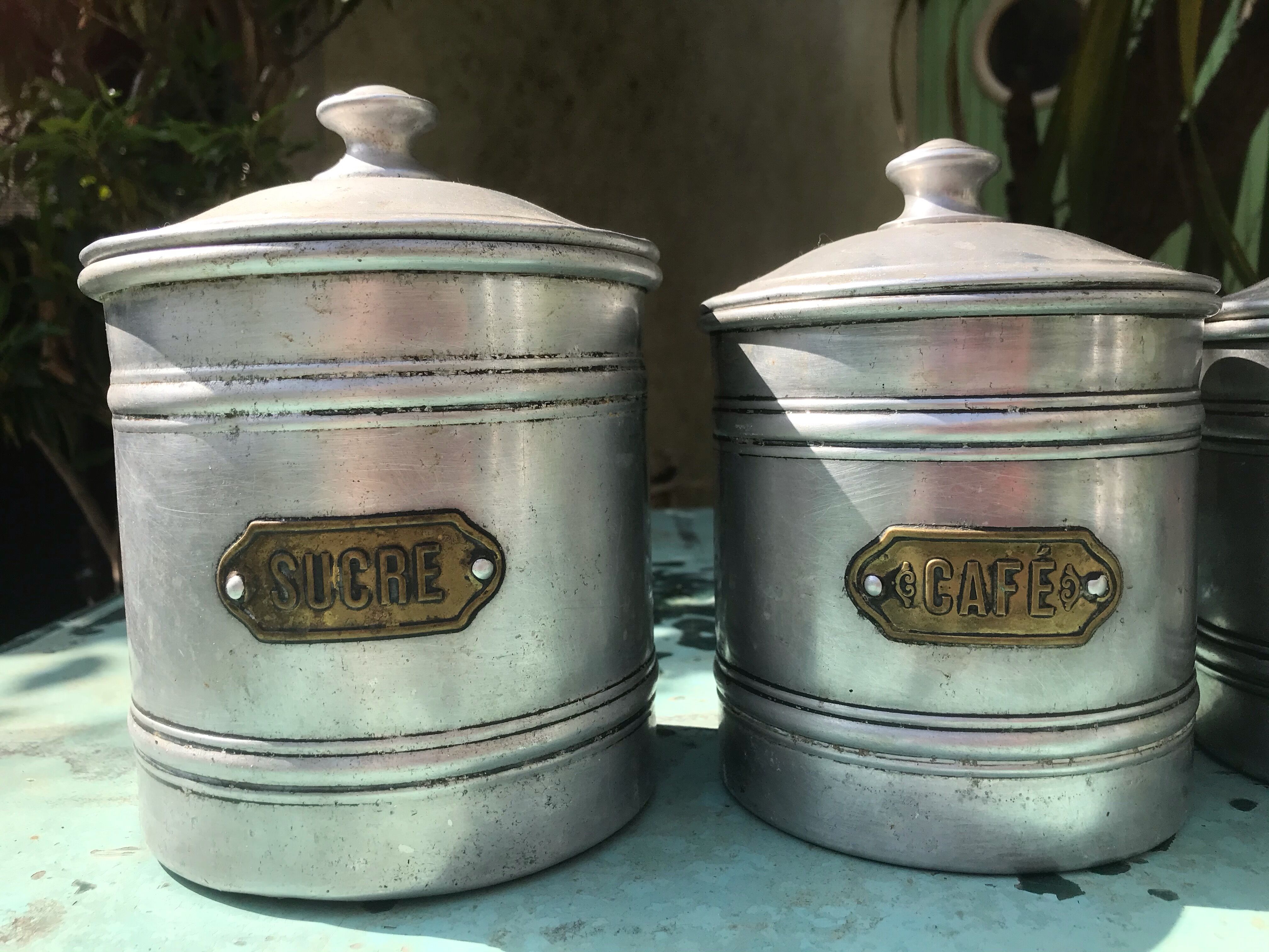 Series of 6 spice pots