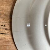 2 Terre de Fer hollow plates, model "Lutèce", Longchamp
