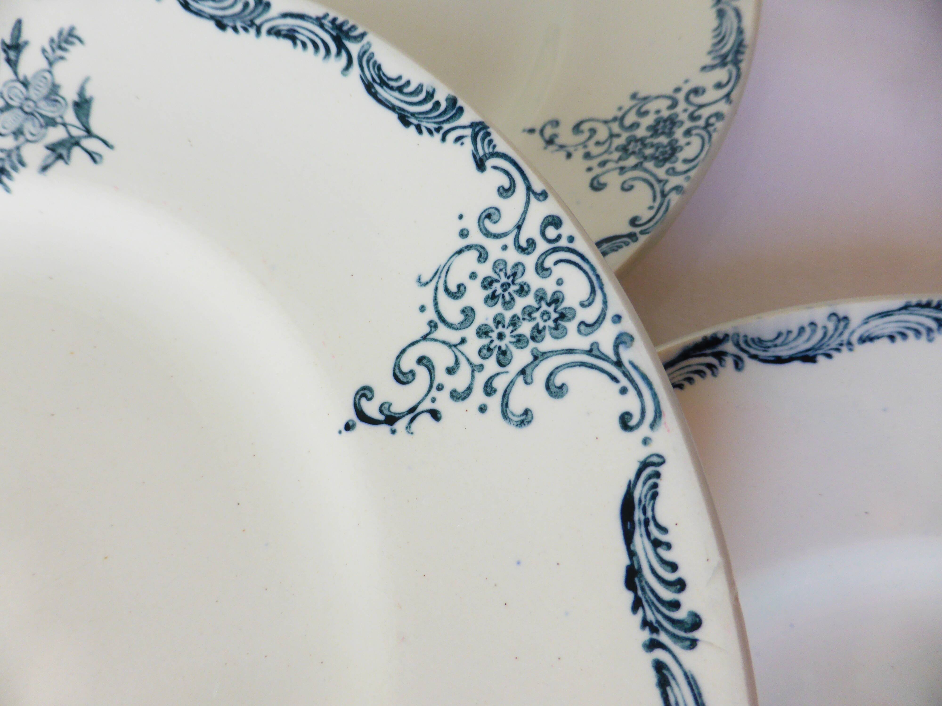 4 ironstone dinner plates from St Amand 220538