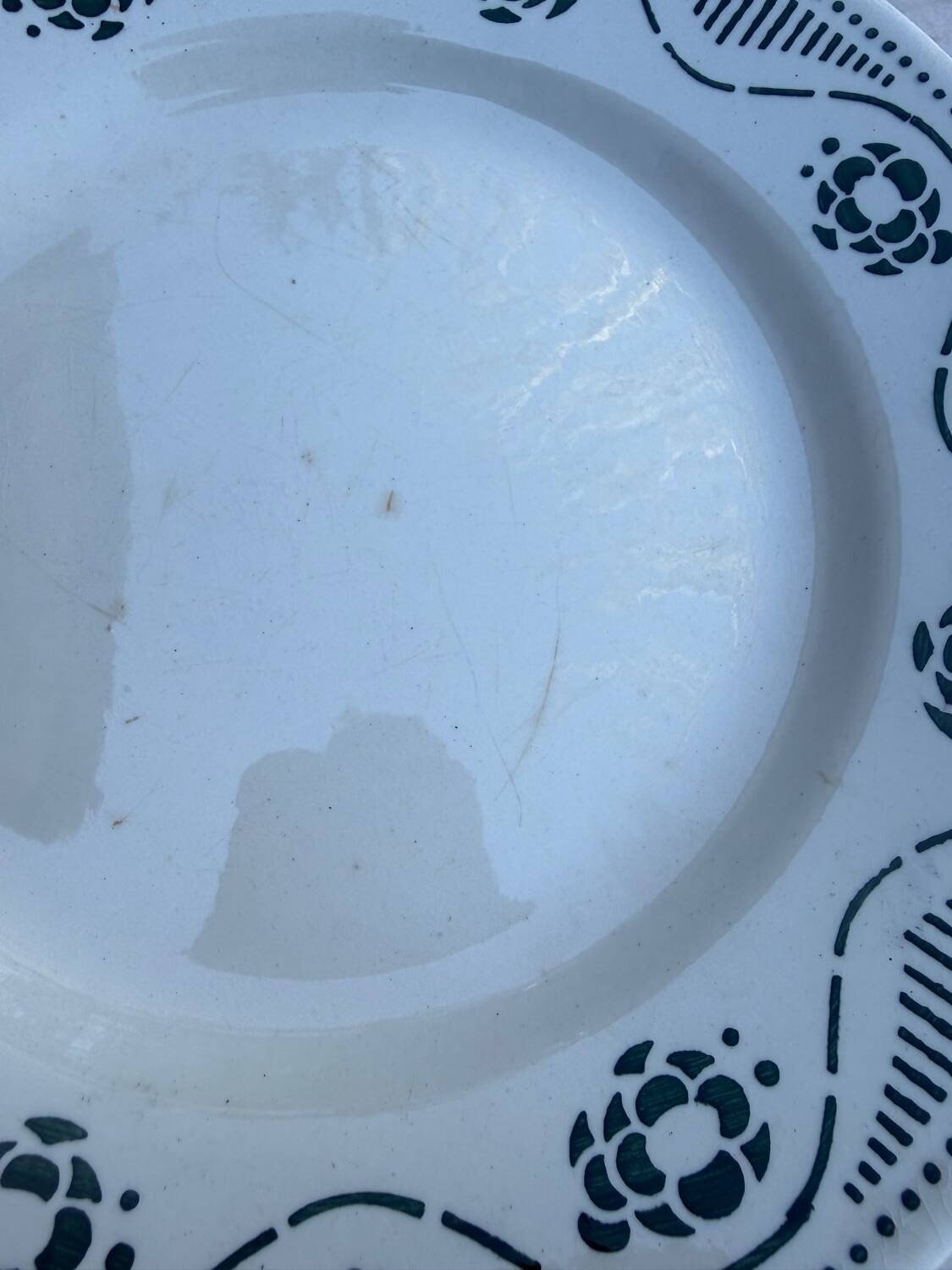 Set of 8 flat plates Creil and Montereau