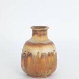Small Mid-Century Scandinavian Modern Collectible Brown Stoneware Vase by Gunnar Borg for Höganäs Ke
