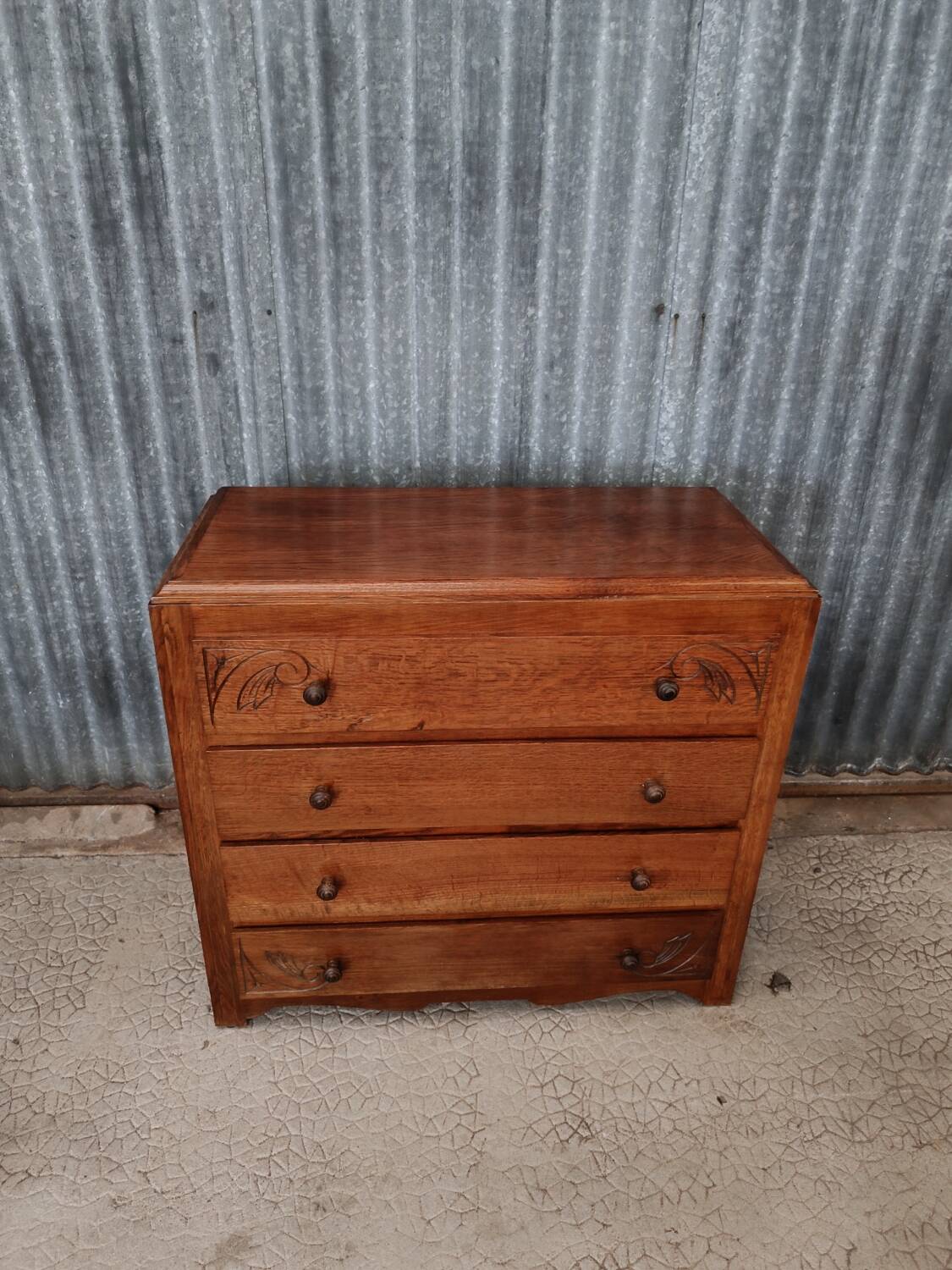 Commode en bois massif vintage style art déco