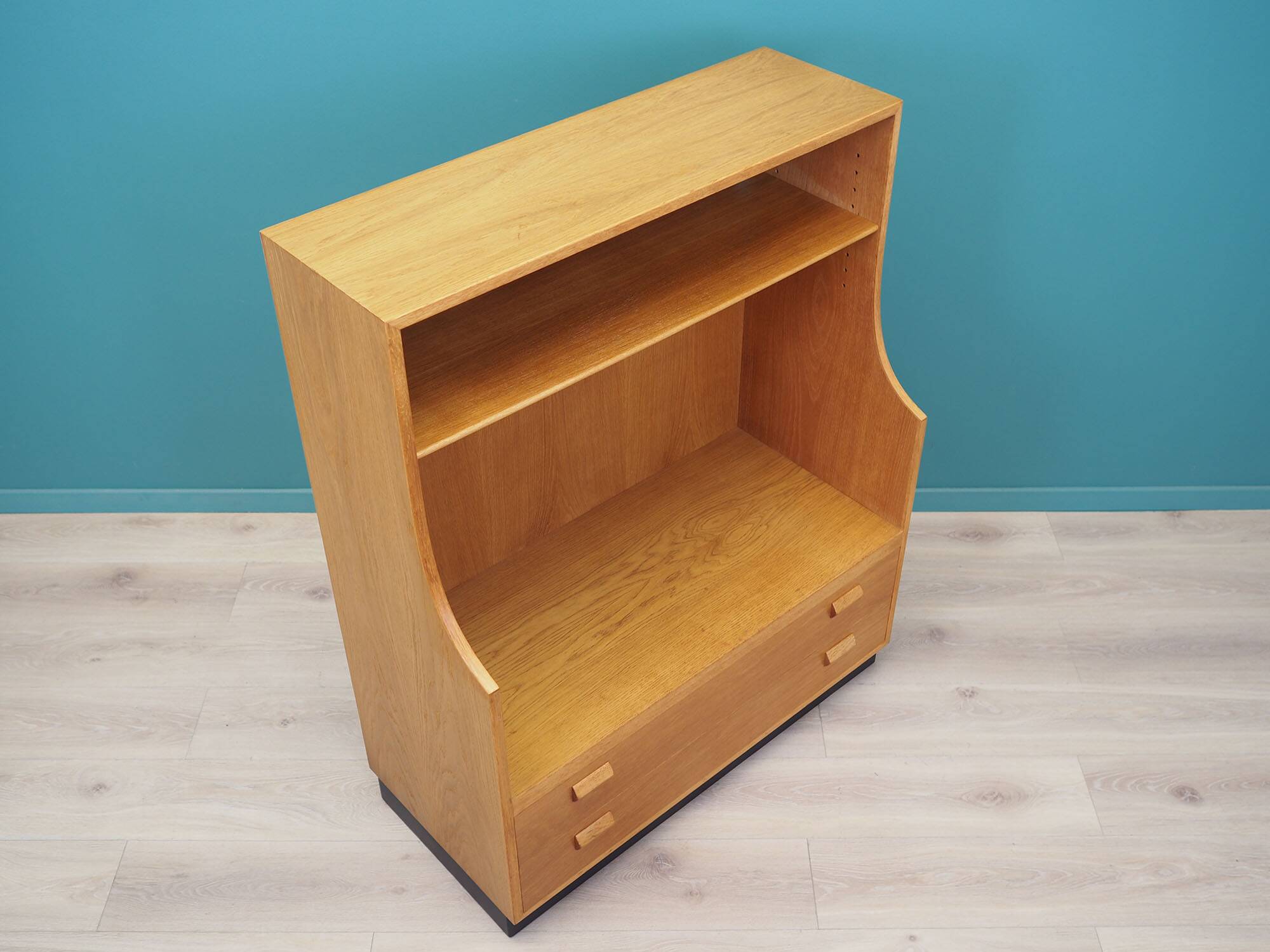 Ash bookcase, Danish design, 1970s, designer: Børge Mogensen, manufacturer: Søborg Møbler