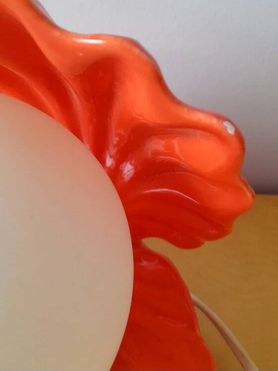 Lampe coquillage en porcelaine et opaline 1980