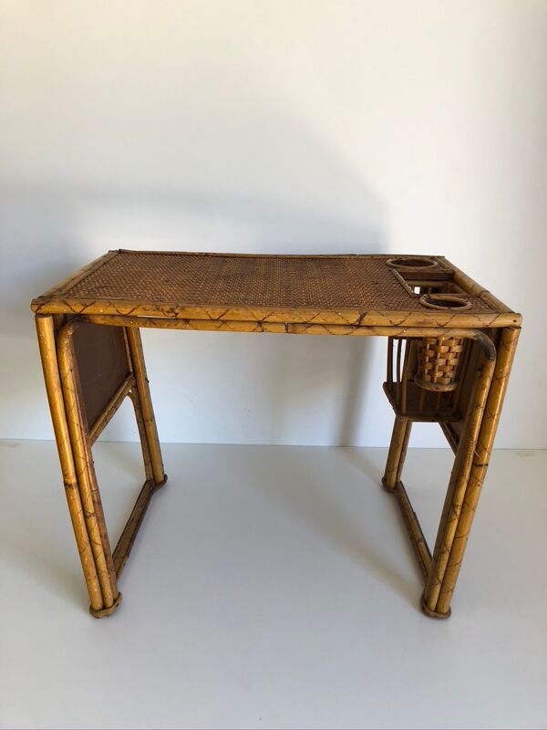 Bureau enfant en rotin avec son fauteuil