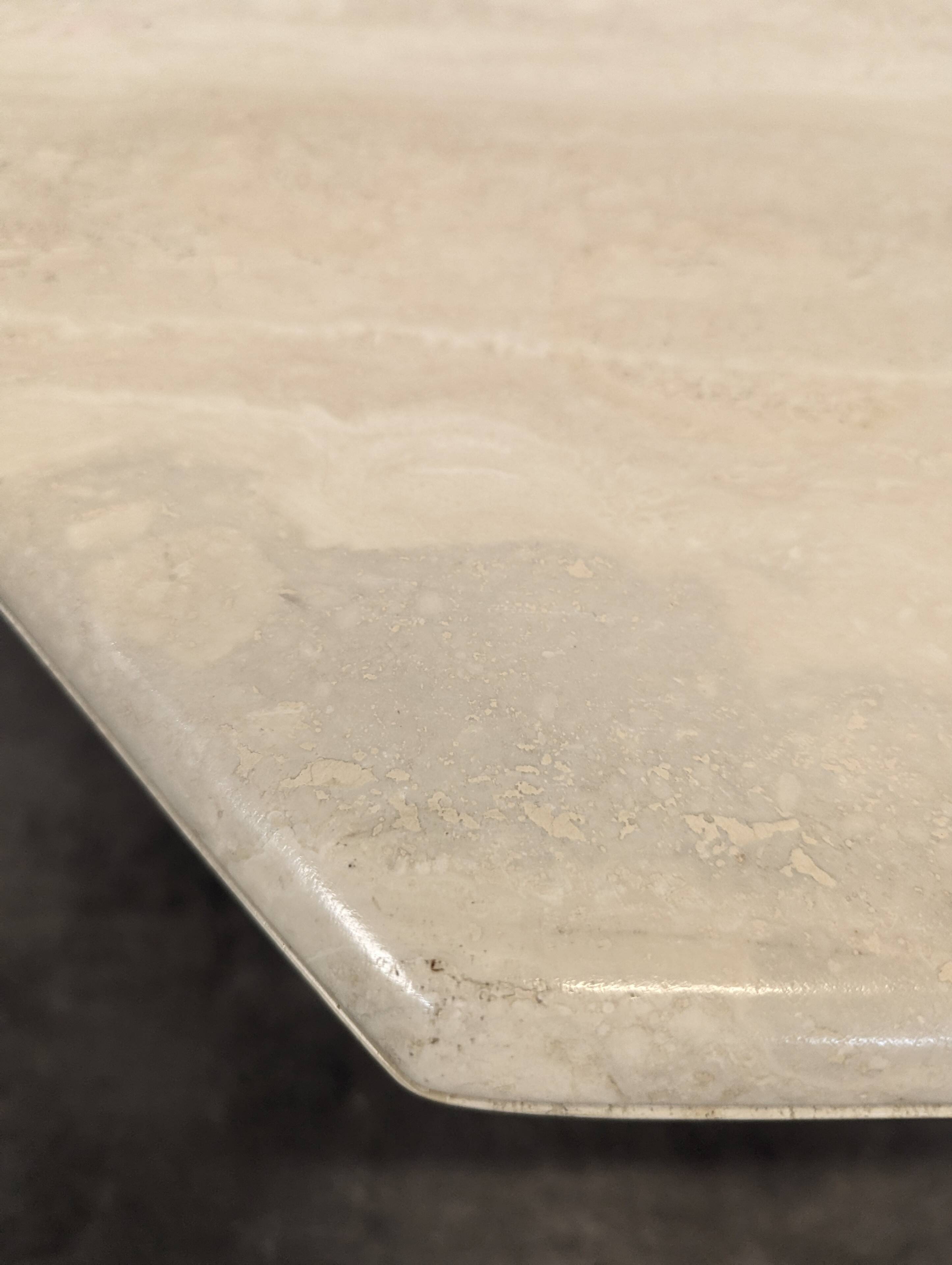 Italian design travertine coffee table from the 1980s.