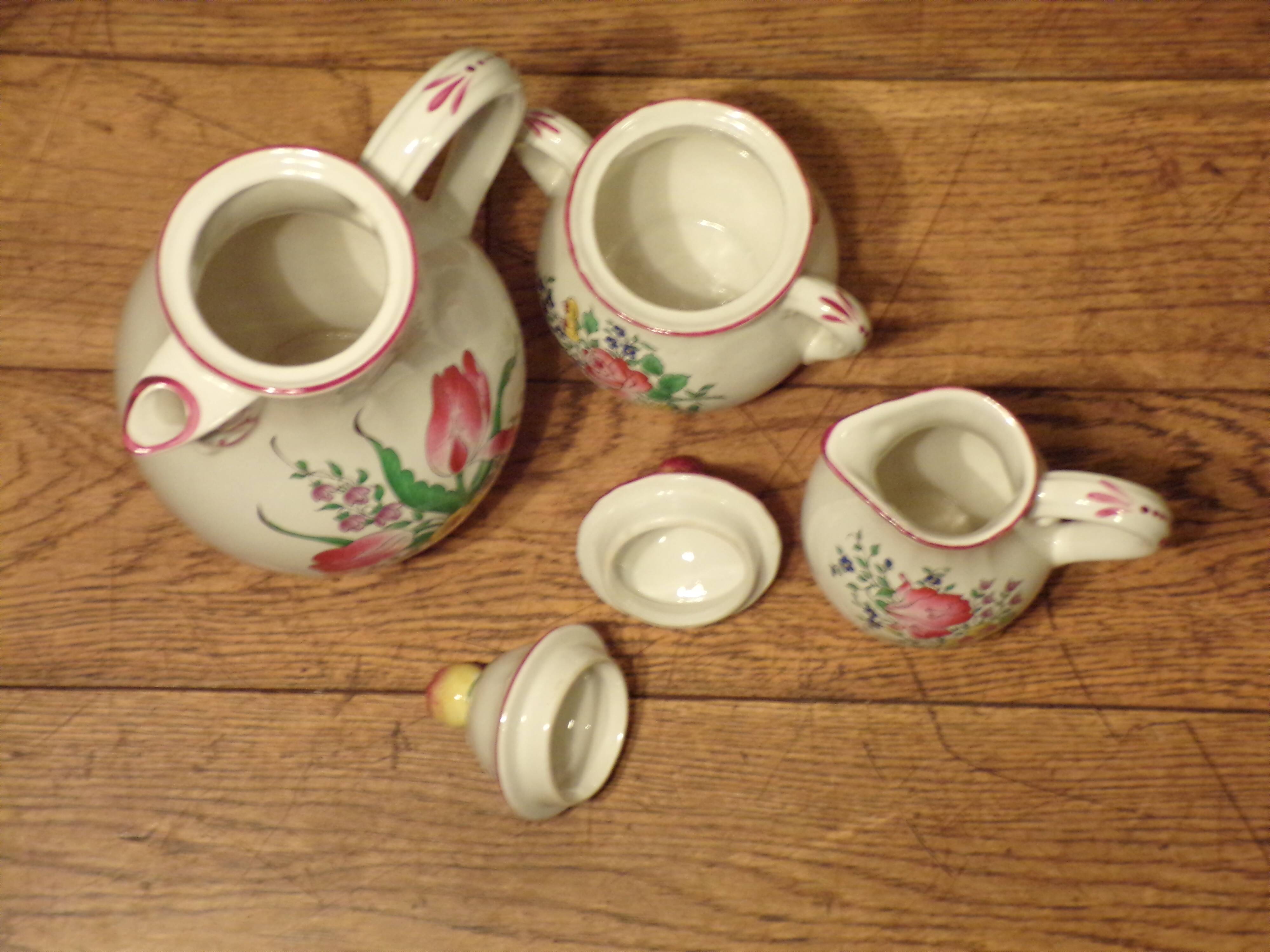 Coffee maker, sugar bowl and milk jug service Lunéville Réverbère