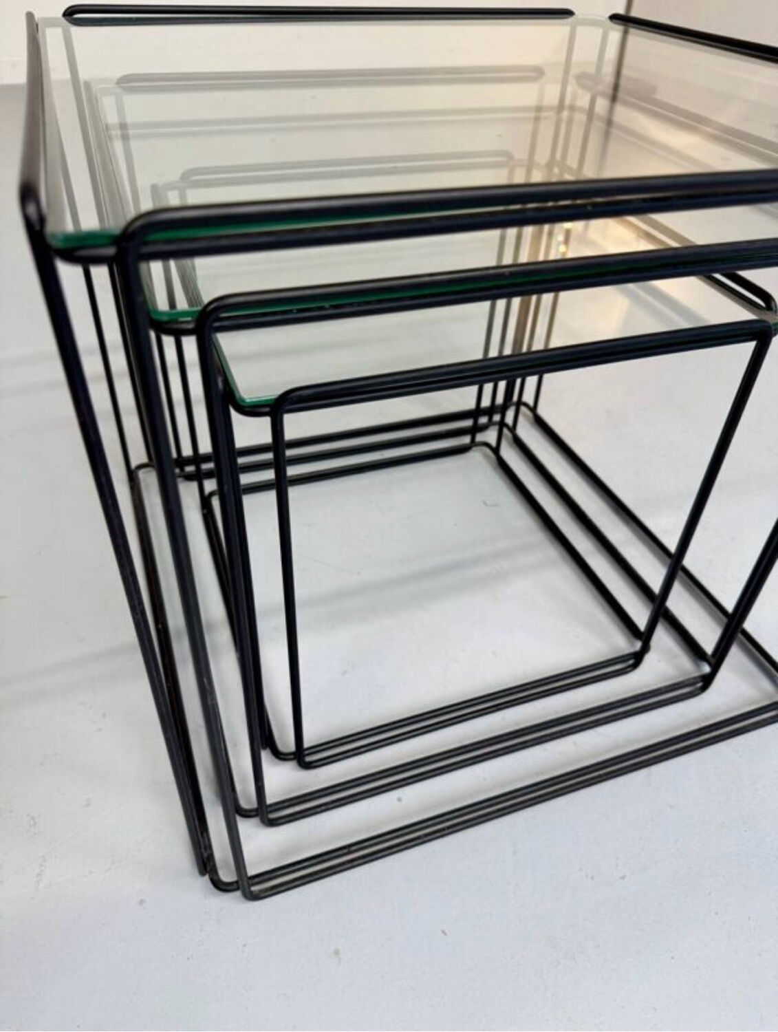 Lot of 3 vintage 1970s design nesting coffee tables by Max Sauze.