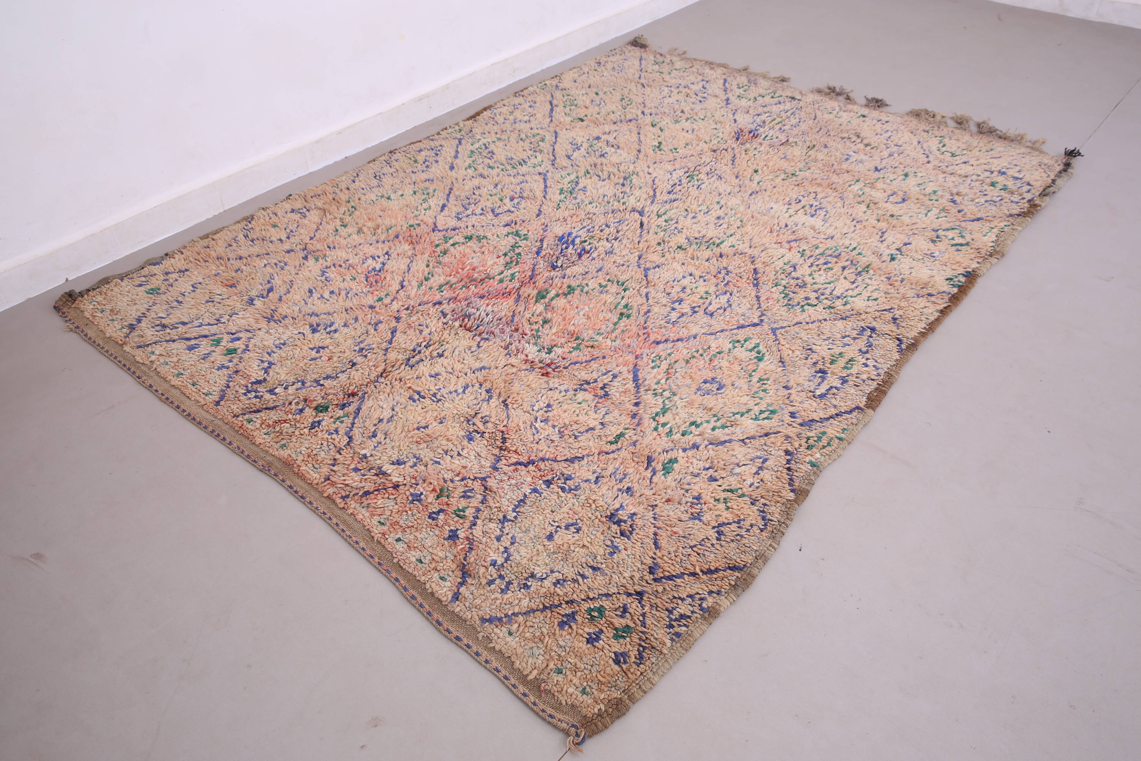Vintage Moroccan Rug 183 x 257 cm - Berber Wool Rug - Handmade Bohemian Rug