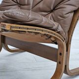 1970’s, Norwegian design, "Siesta" lounge chair by Ingmar Relling, leather, bentwood.