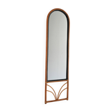 Miroir mural scandinave des années 1970 avec cadre en bambou courbé