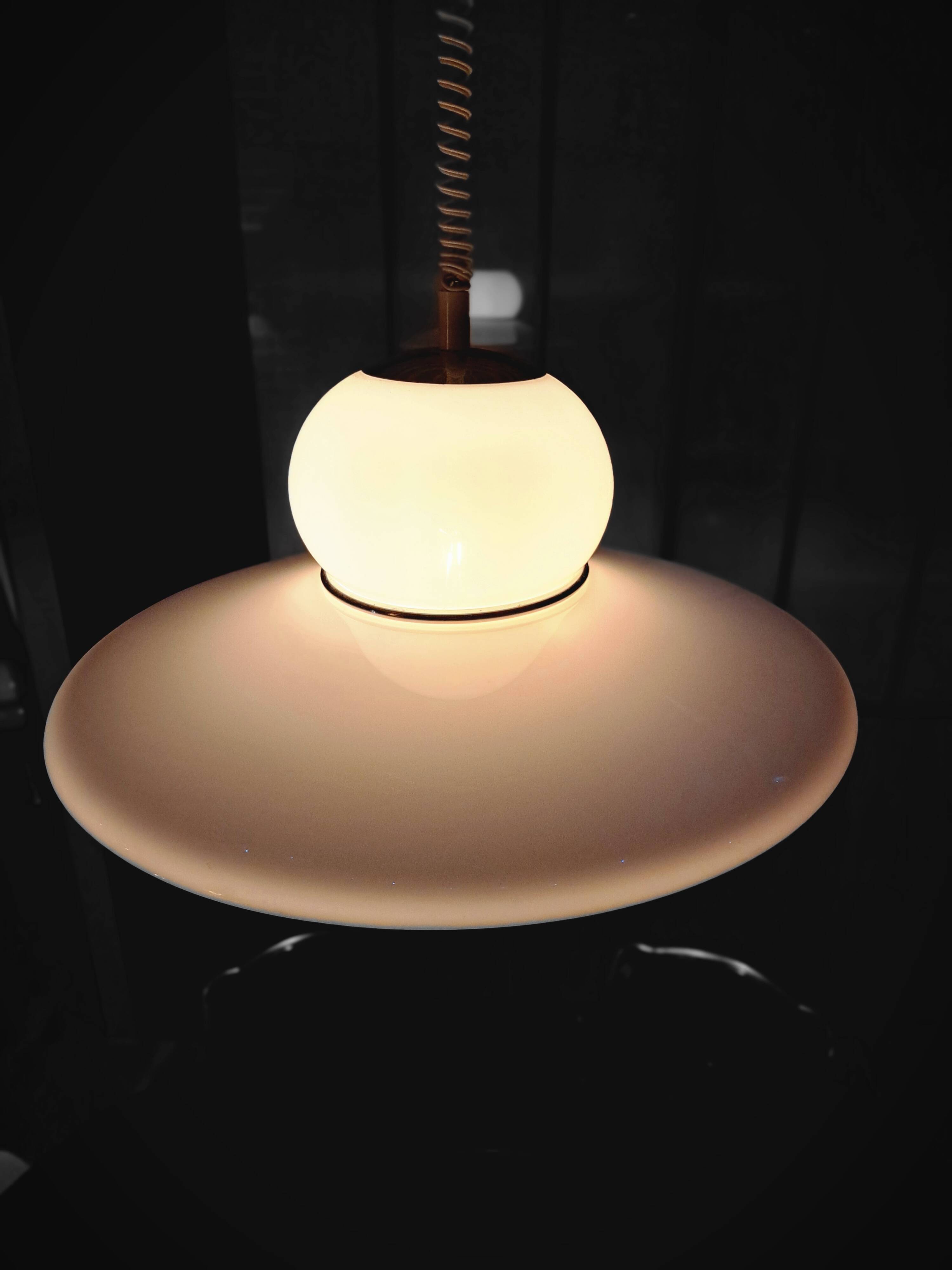 Guzzini pendant lamp in plexiglass 1970