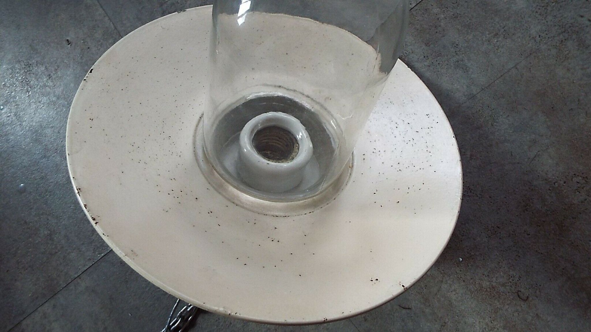 Vintage industrial porcelain suspension
