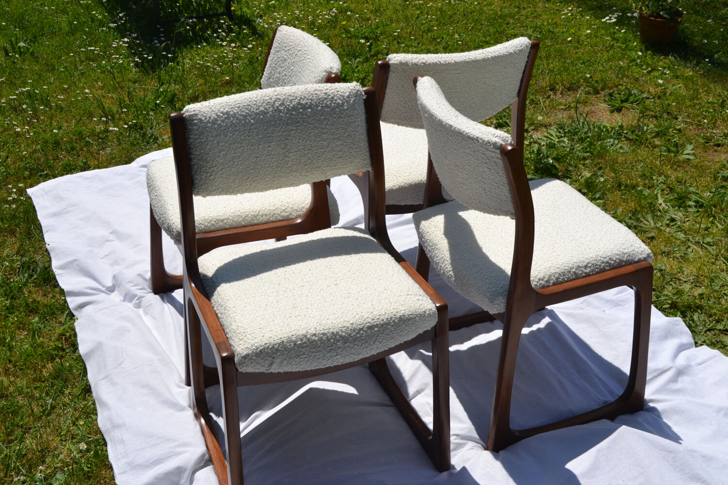 4 Baumann sleigh chairs