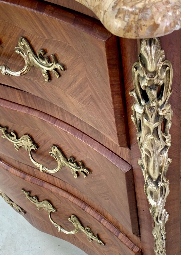 Commode style Louis XV bois de rose