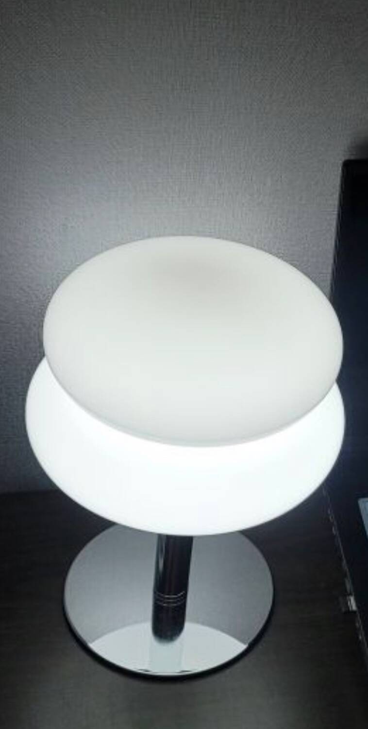 Vintage style glass lamp in the shape of a macaron