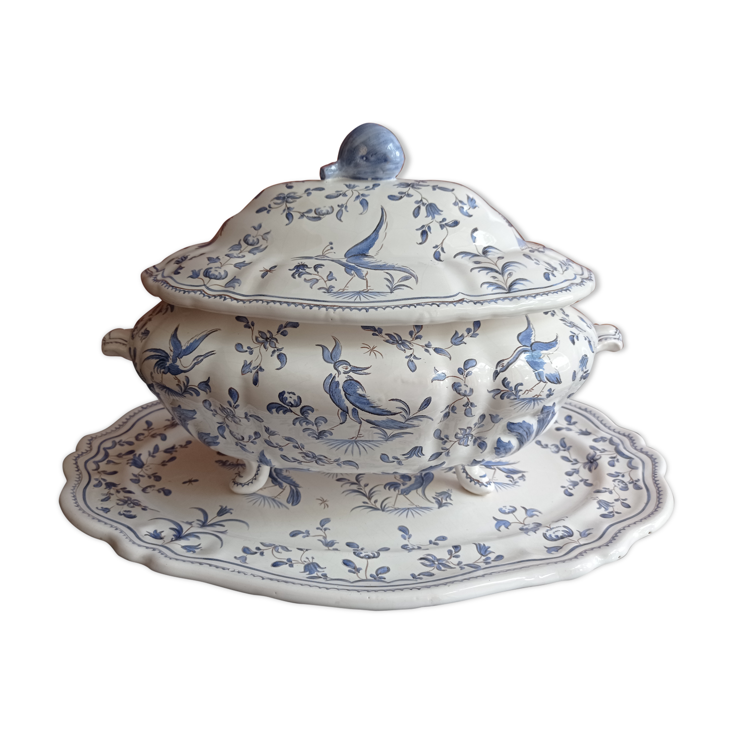 Soupiere en faience de moustiers