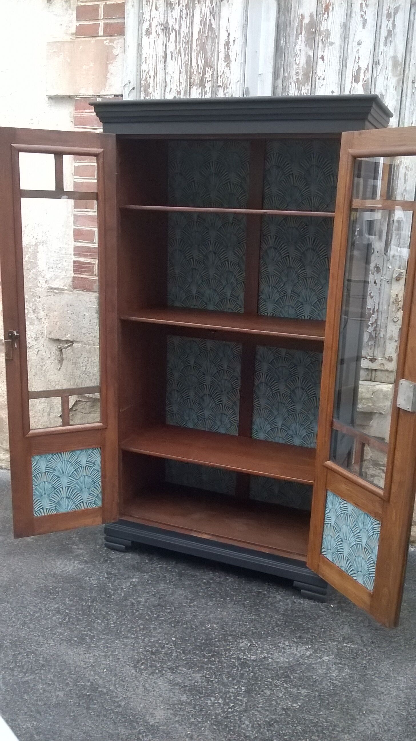 Parisian showcase 1930