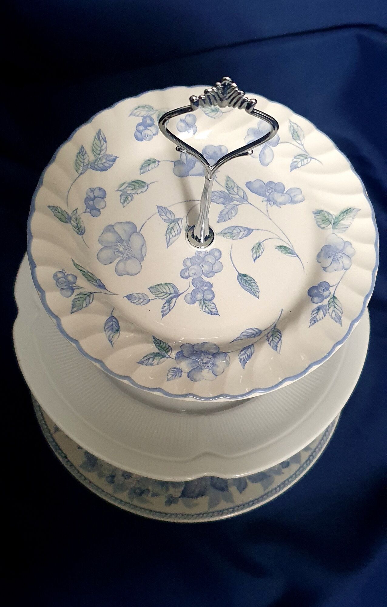 Serviteur à fruits, gâteaux, apéritif