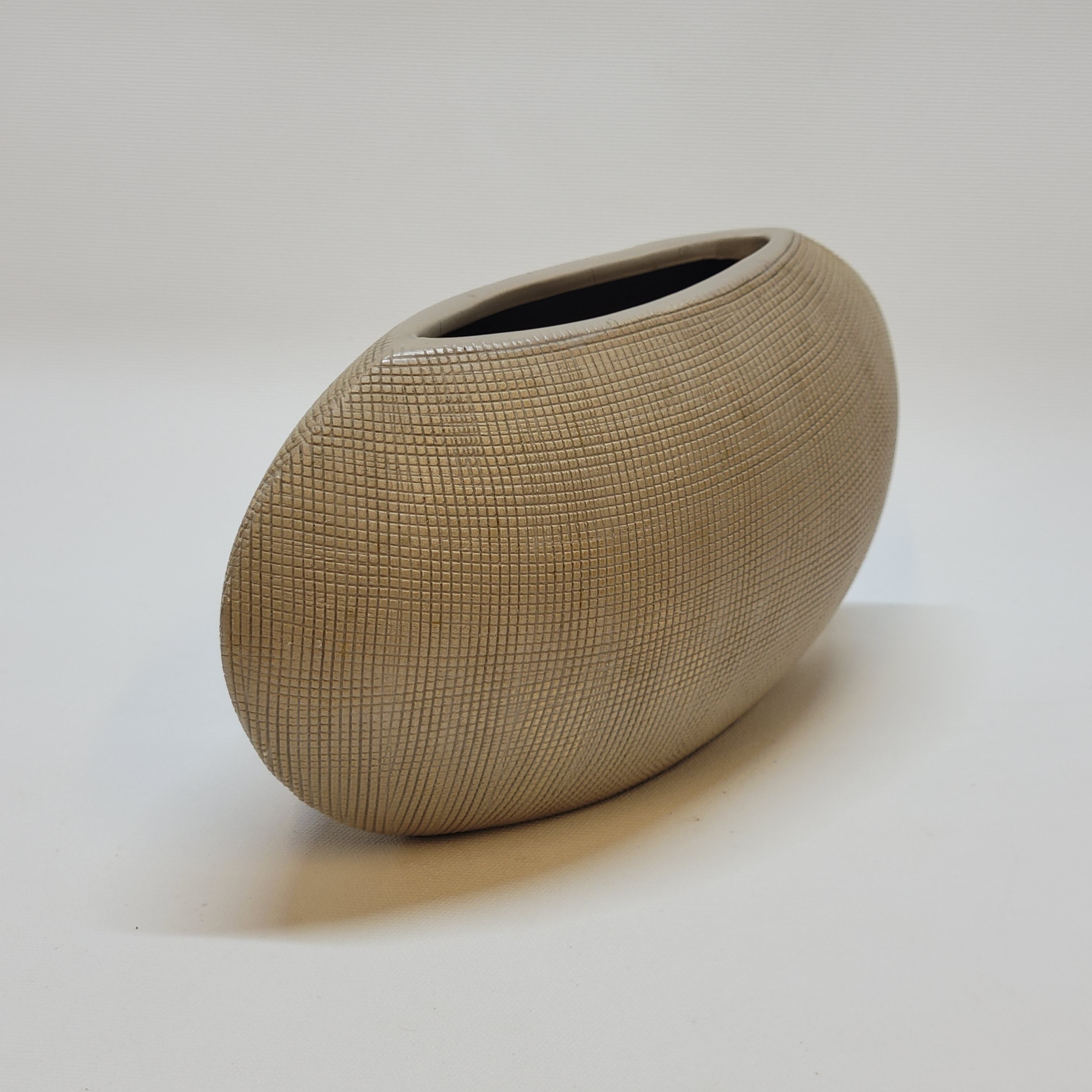Vase lentille en céramique beige