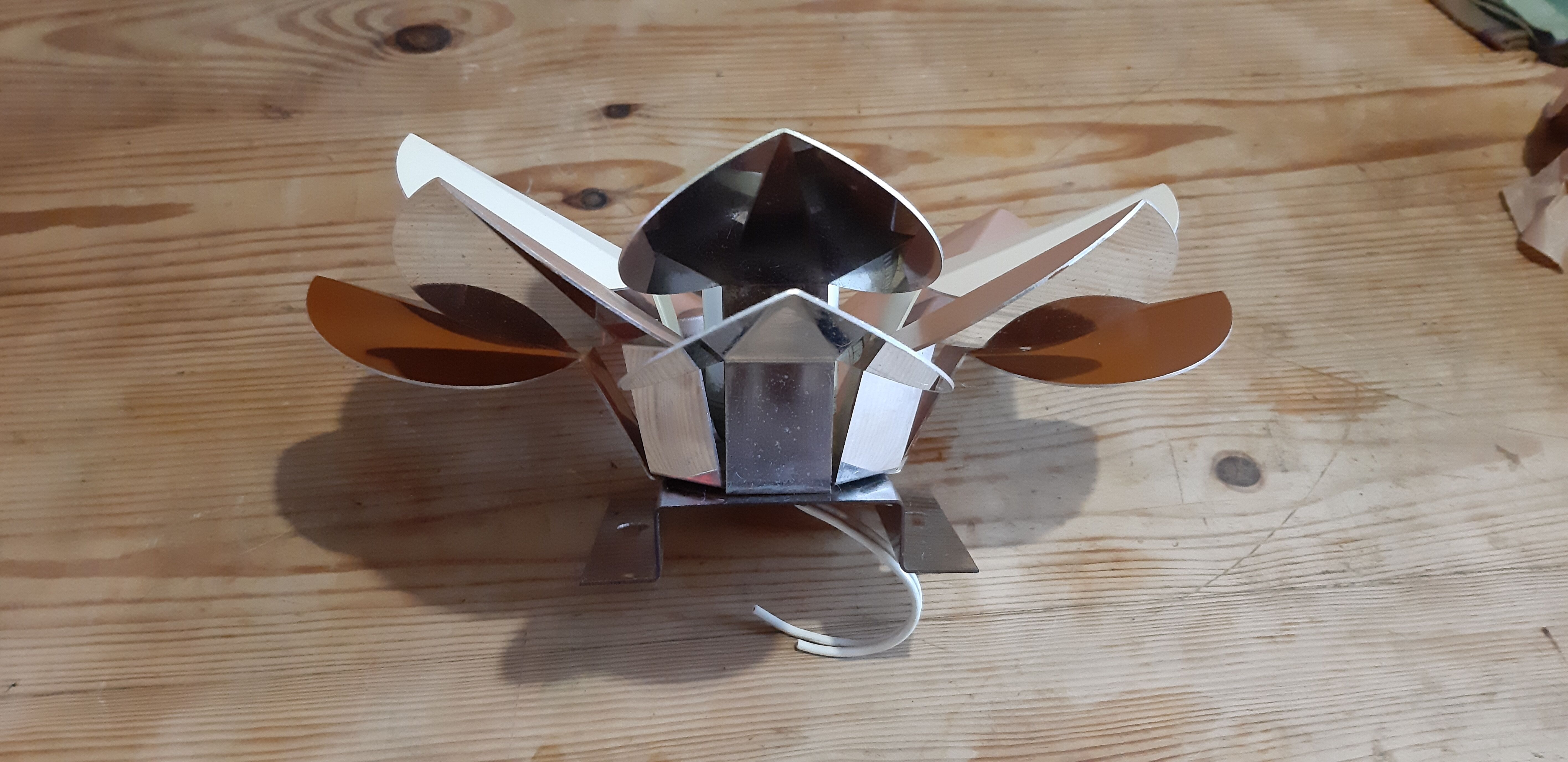 Vintage metal and chrome wall lamp " flower "