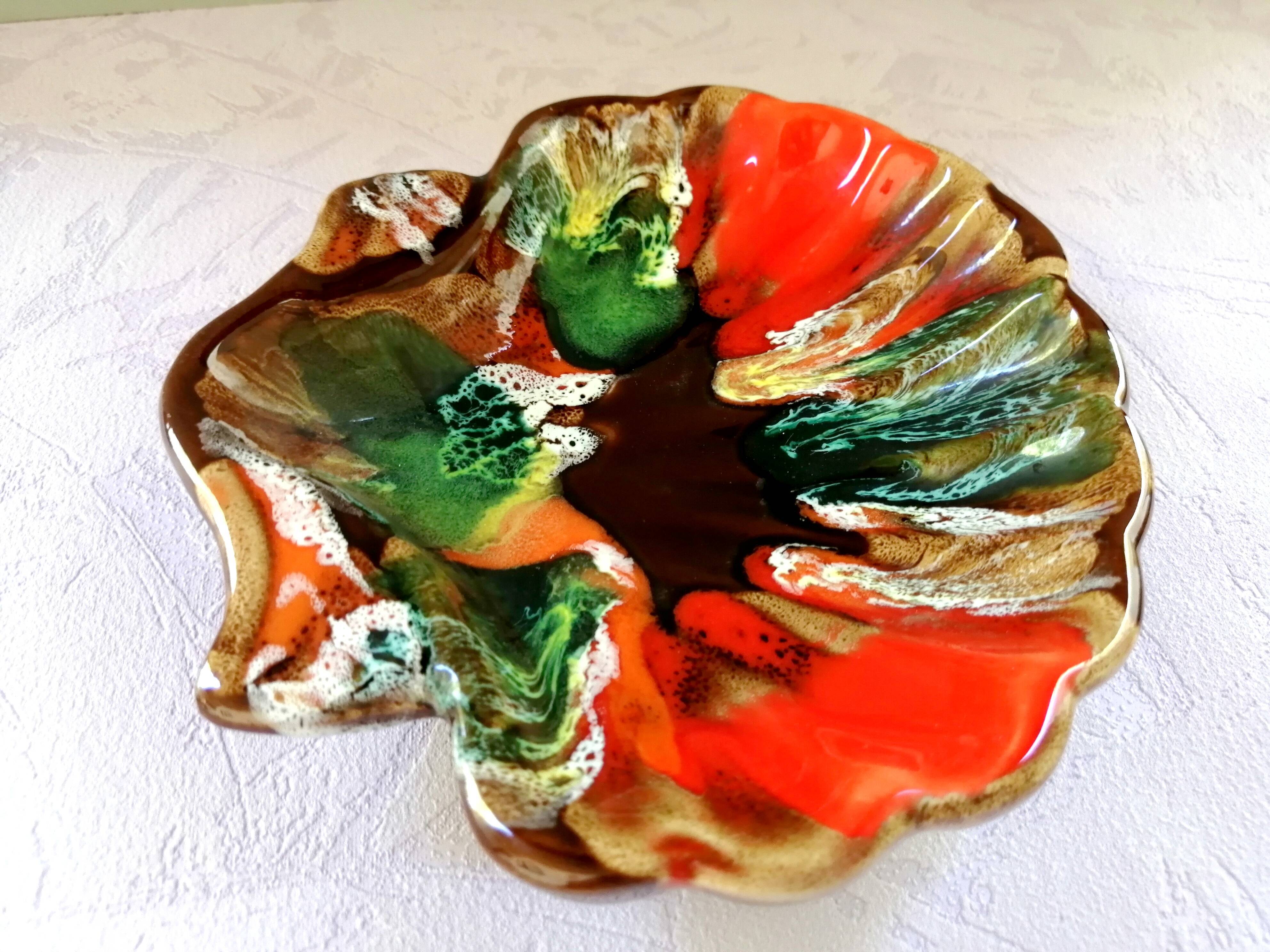 Empty pocket shell Vallauris, vintage
