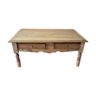 Old oak coffee table with 2 drawers