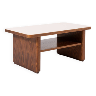 Petite table basse brutaliste des années 1970