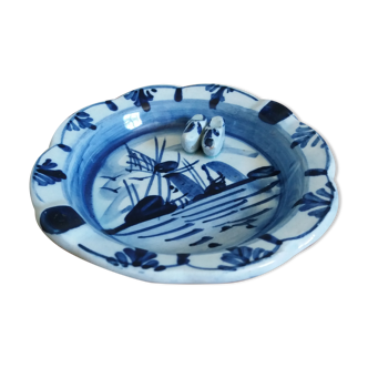 Hand-painted ashtray Delft blue