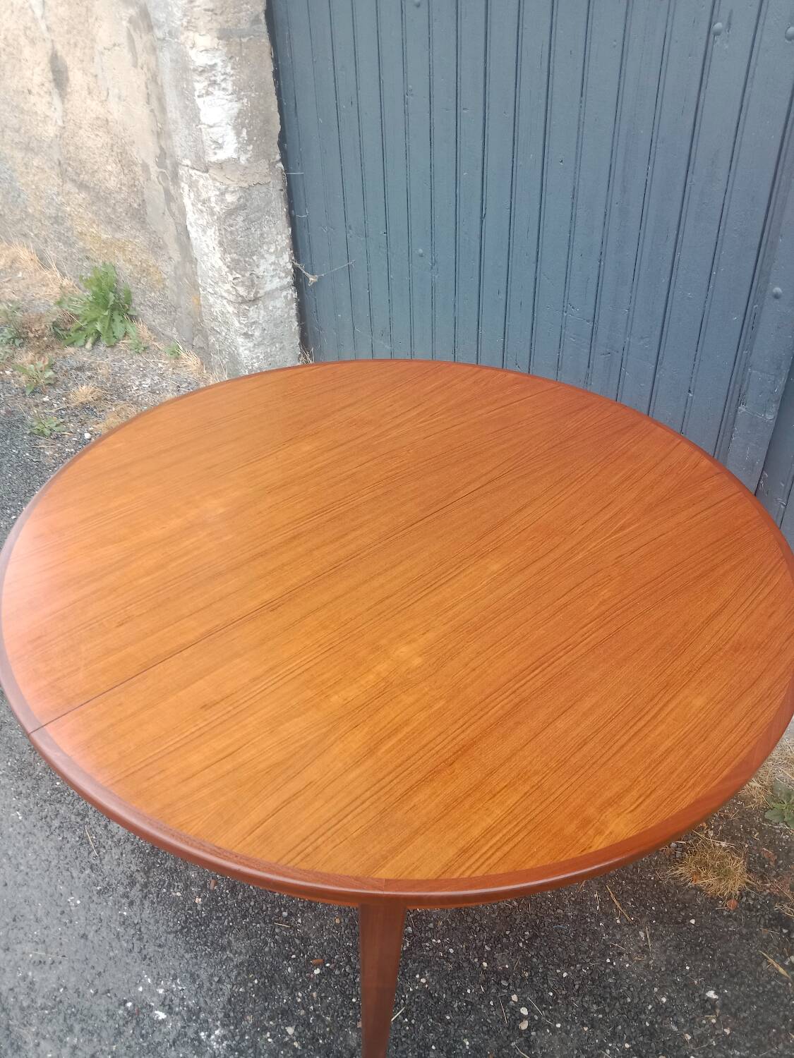 Table ronde scandinave à rallonges