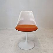 Knoll Marble Dining Table With 5 Chairs by Eero Saarinen, 1960s