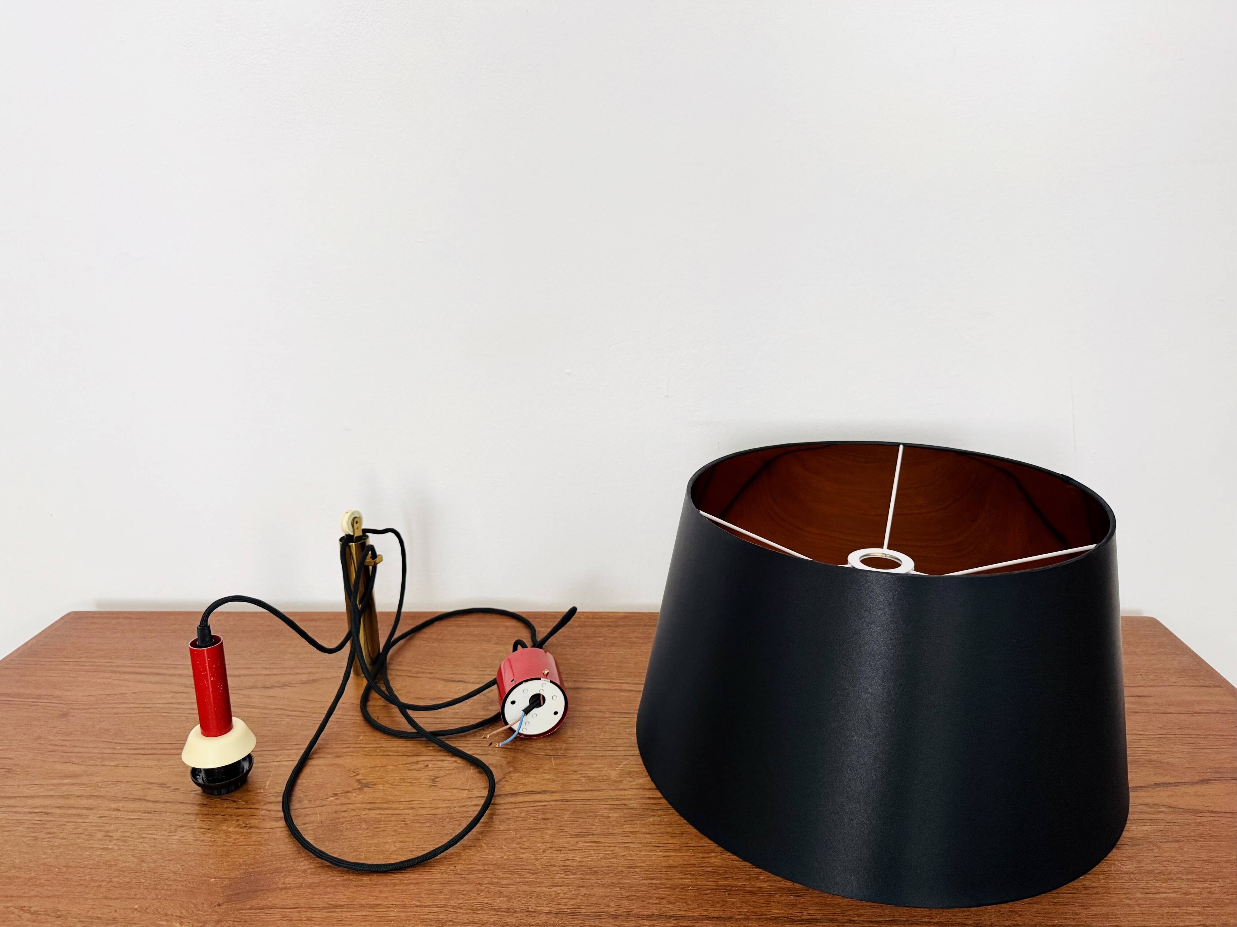 Adjustable Pendant Lamp with Counterweight