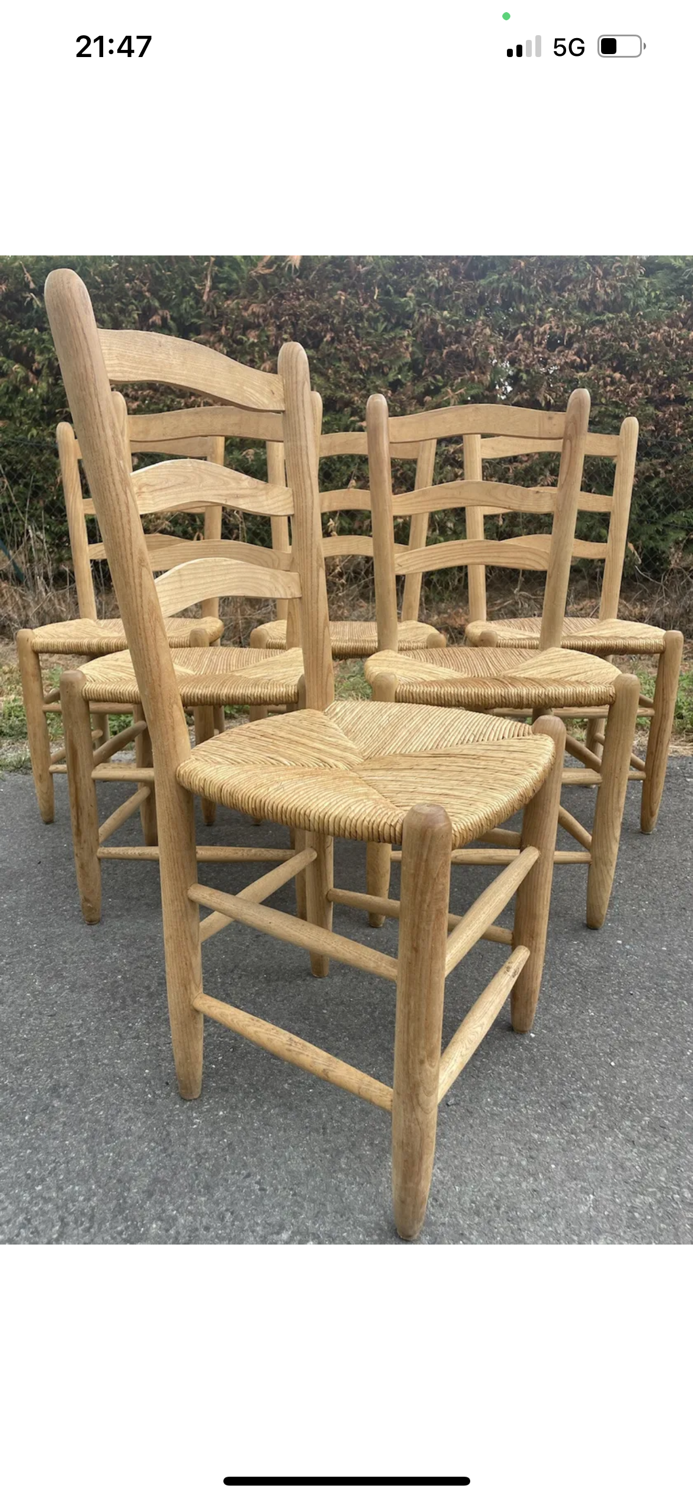 Set of 6 straw chairs